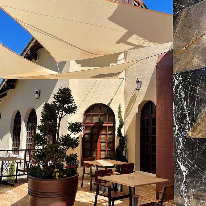 Meteor Lounge - Voila Inn Predeal