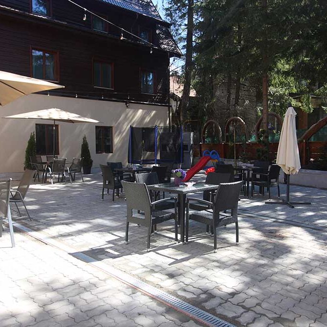 Terasa Voila Inn Predeal